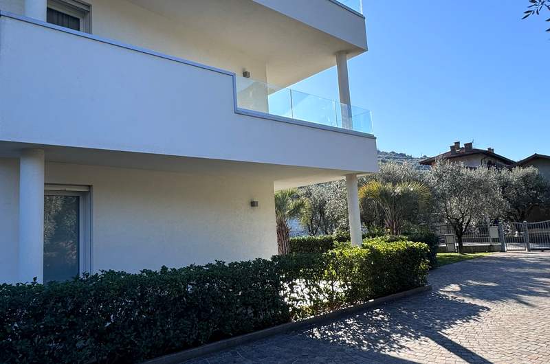 Oleeva Garda Living | HOLIDAY APARTMENTS TORBOLE-RIVA DEL GARDA (TN)