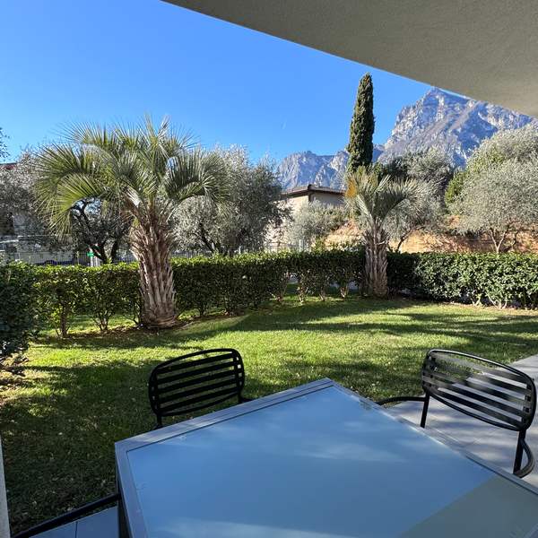 HOLIDAY APARTMENTS TORBOLE-RIVA DEL GARDA (TN)